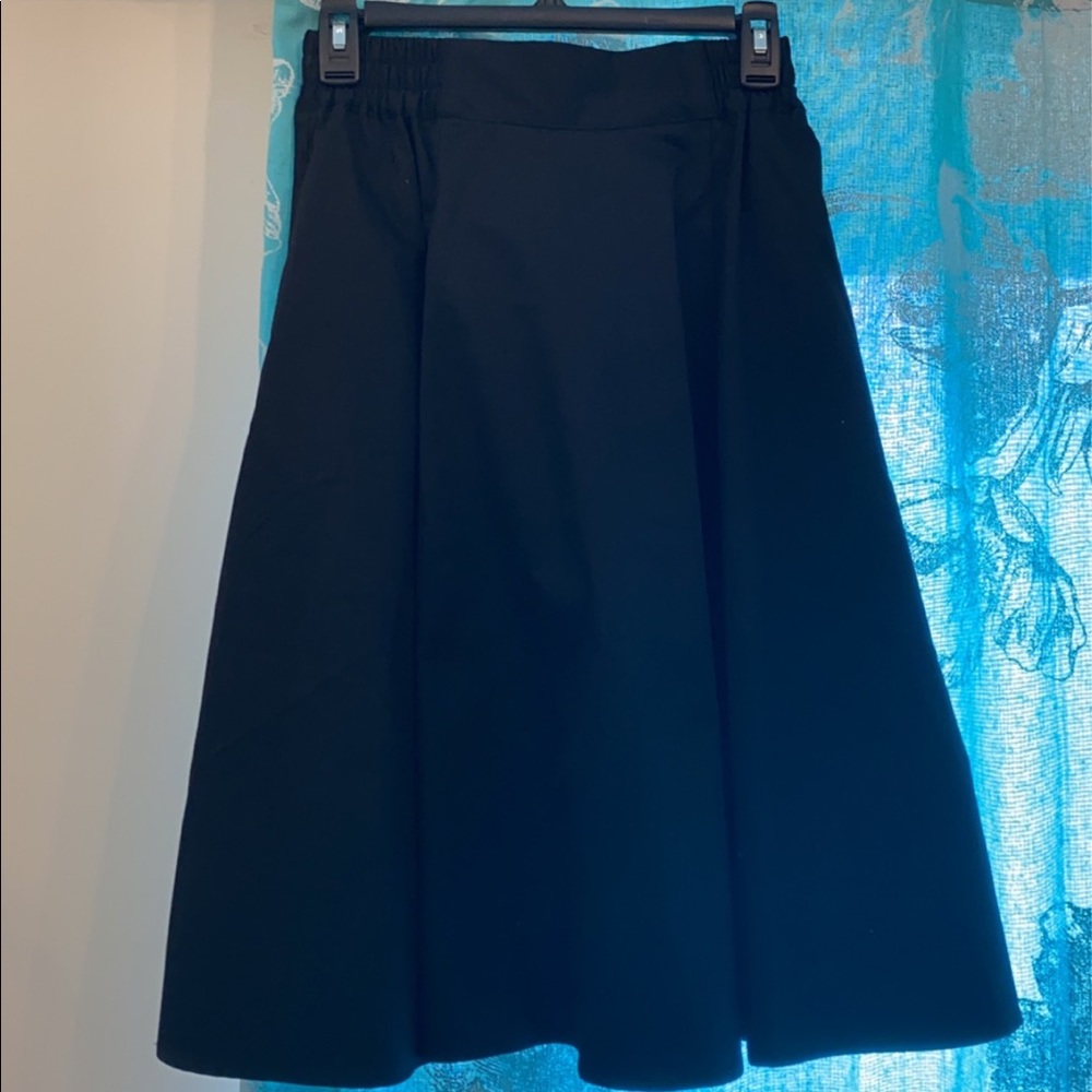 JAPAN EXCLUSIVE midi length black skirt